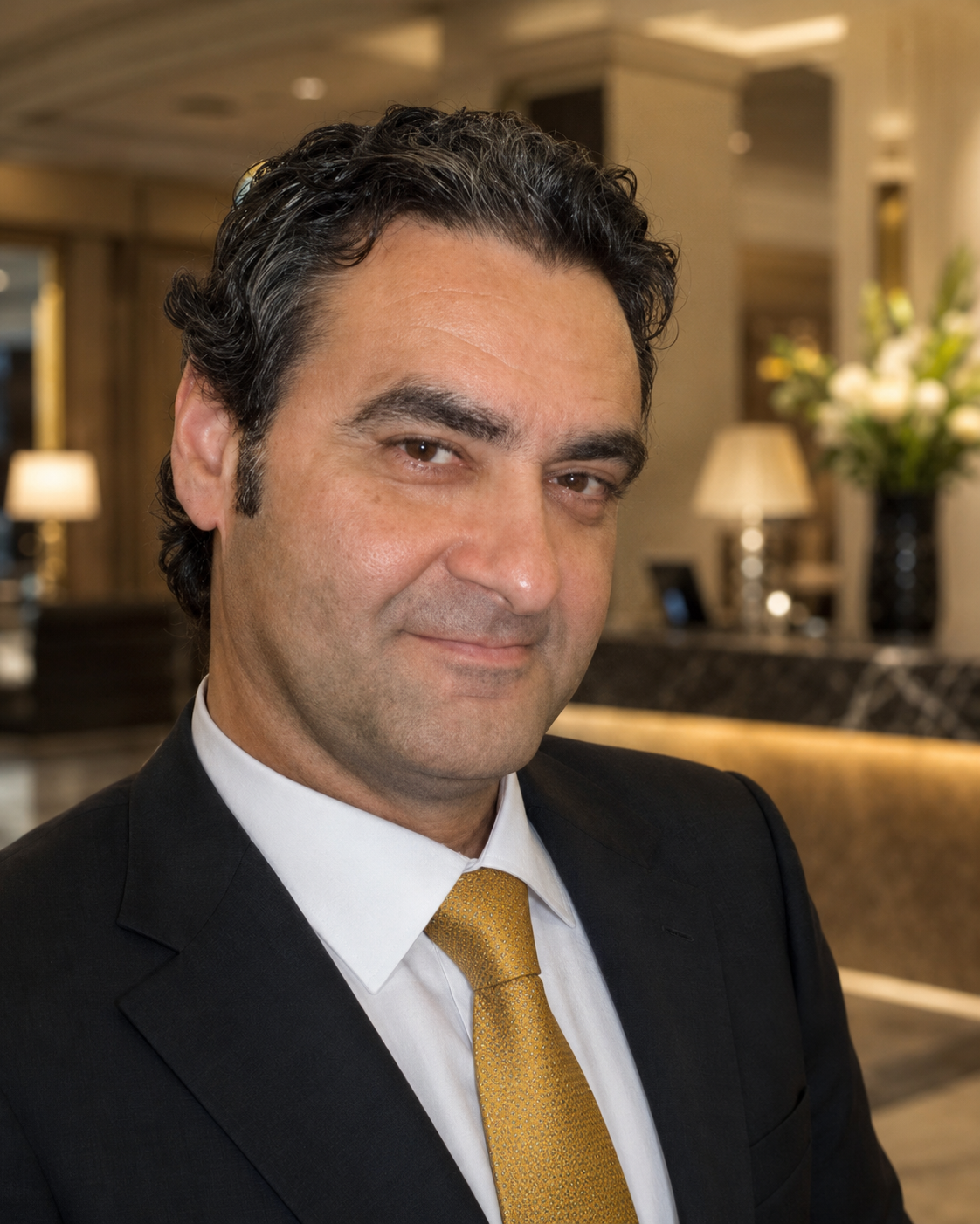 Pio, direttore dell'Hotel Alessandro Della Spina
